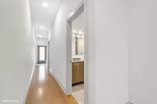 4956 N Western Ave, Chicago, IL 60625 - Photo 30
