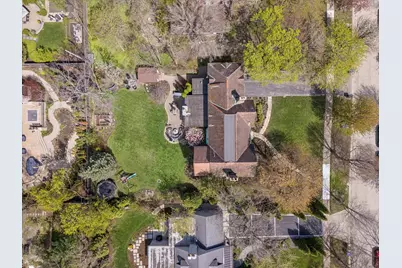 1018 Eastwood Road, Glencoe, IL 60022 - Photo 54