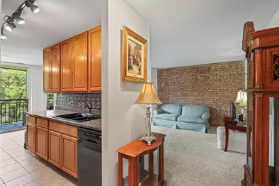6000 Oakwood Drive #3H, Lisle, IL 60532 - Photo 2