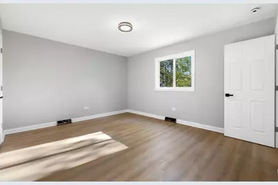 22 N 12th Street, Saint Charles, IL 60174 - Photo 14