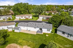 611 Bluebird Cir, Sandwich, IL 60548 - Photo 30