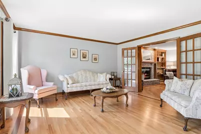 2001 Lakeview Court, Naperville, IL 60565 - Photo 6