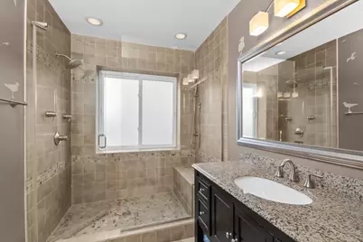 3325 N Lincoln Avenue #304, Chicago, IL 60657 - Photo 14