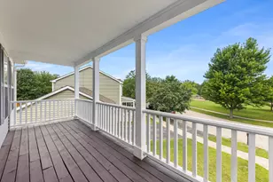 707 Hoover Dr, Oswego, IL 60543 - Photo 2