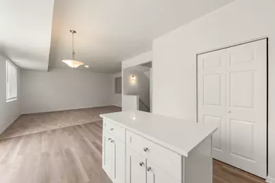 707 Hoover Drive, Oswego, IL 60543 - Photo 10