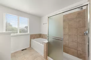 707 Hoover Dr, Oswego, IL 60543 - Photo 16