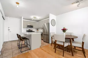 1960 N Lincoln Park W, Chicago, IL 60614 - Photo 8