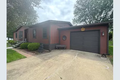 10 Maple Ridge, Manteno, IL 60950 - Photo 2