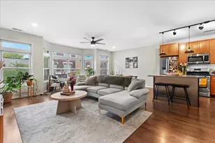 2209 W North Ave, Chicago, IL 60647 - Photo 2