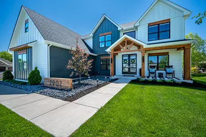 2902 Hampton Avenue, North Aurora, IL 60542 - Photo 2