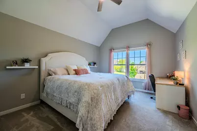 2902 Hampton Avenue, North Aurora, IL 60542 - Photo 48