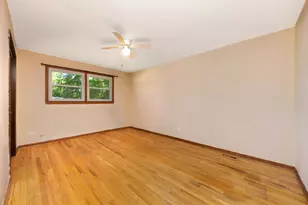 1403 E Lowden Ave, Wheaton, IL 60189 - Photo 14