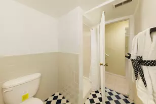 1403 E Lowden Ave, Wheaton, IL 60189 - Photo 26