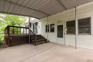 6687 Route 166, Creal Springs, IL 62922 - Photo 44