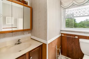 6687 Route 166, Creal Springs, IL 62922 - Photo 36