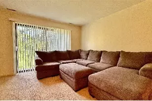 1018 Castilian Ct, Glenview, IL 60025 - Photo 16