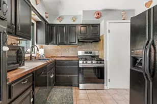 916 Lacey Ave, Lisle, IL 60532 - Photo 8
