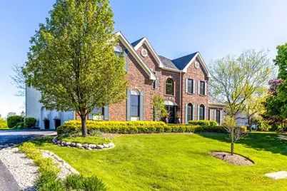 23843 N Lookout Pointe Road, Lake Barrington, IL 60010 - Photo 2