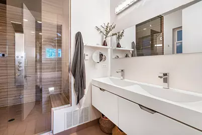 2324 W Huron Street #1E, Chicago, IL 60612 - Photo 16