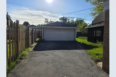 14634 Kenwood Avenue, Dolton, IL 60419 - Photo 2