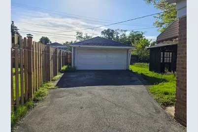 14634 Kenwood Avenue, Dolton, IL 60419 - Photo 10