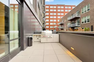 21 N May St, Chicago, IL 60607 - Photo 48