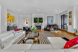 21 N May St, Chicago, IL 60607 - Photo 16