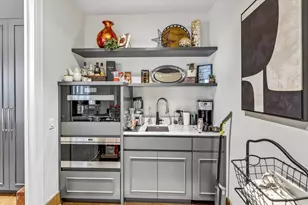 21 N May St, Chicago, IL 60607 - Photo 28