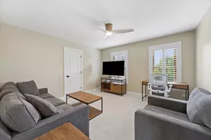 877 Stillwell Ct, Wheaton, IL 60189 - Photo 20
