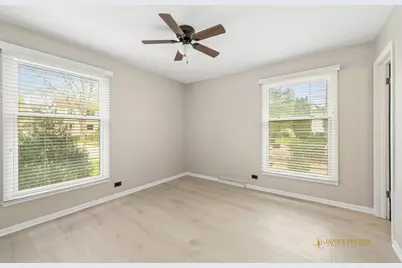 228 Raymond Avenue, Barrington, IL 60010 - Photo 12