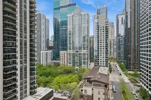 400 E Randolph St, Chicago, IL 60601 - Photo 14