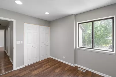 7345 Winthrop Way #10, Downers Grove, IL 60516 - Photo 18