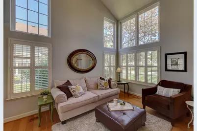 411 Belmont Lane, Bartlett, IL 60103 - Photo 6