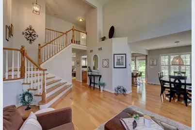 411 Belmont Lane, Bartlett, IL 60103 - Photo 4