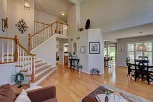 411 Belmont Ln, Bartlett, IL 60103 - Photo 4