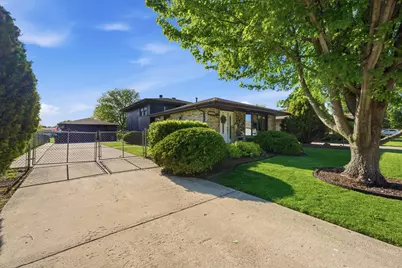 18024 65th Avenue, Tinley Park, IL 60477 - Photo 2