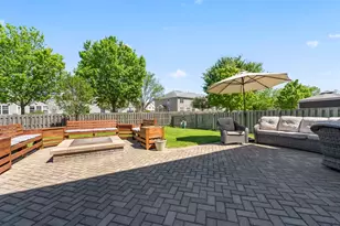 1365 Broadland Dr, Pingree Grove, IL 60140 - Photo 18