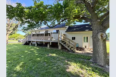 709 N Mill Street, Leroy, IL 61752 - Photo 2