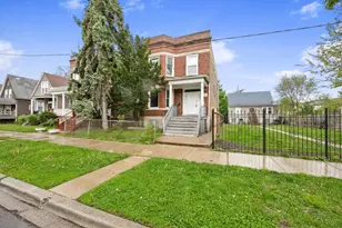 35 W 109th St, Chicago, IL 60628 - Photo 2