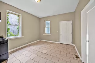 35 W 109th St, Chicago, IL 60628 - Photo 10