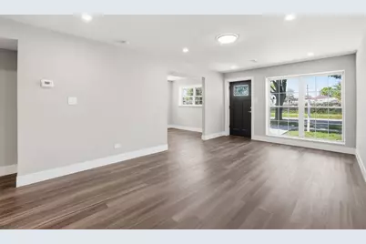 4447 S Leamington Avenue, Chicago, IL 60638 - Photo 6