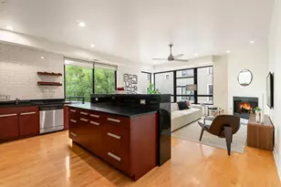 808 N Greenview Ave, Chicago, IL 60642 - Photo 4