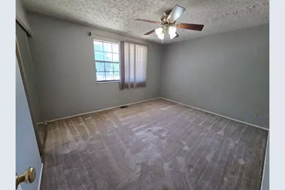 102 Halia Crest #102, Mt Vernon, IL 62864 - Photo 8