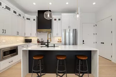 4405 N Richmond Street #205, Chicago, IL 60625 - Photo 4