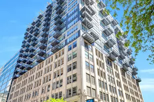 565 W Quincy St, Chicago, IL 60661 - Photo 2