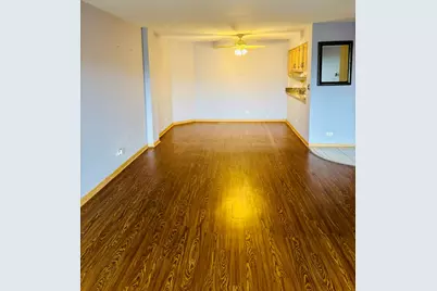 440 E Montrose Avenue #402, Wood Dale, IL 60191 - Photo 6