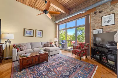 1801 W Larchmont Avenue #305, Chicago, IL 60613 - Photo 12