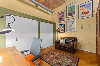1801 W Larchmont Avenue #305, Chicago, IL 60613 - Photo 20