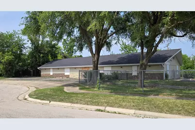 1560 Weatherstone Lane, Elgin, IL 60123 - Photo 4