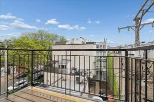 1961 N Fremont St, Chicago, IL 60614 - Photo 12